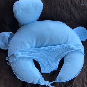 NWOT Multi-function boppy pillow for babies